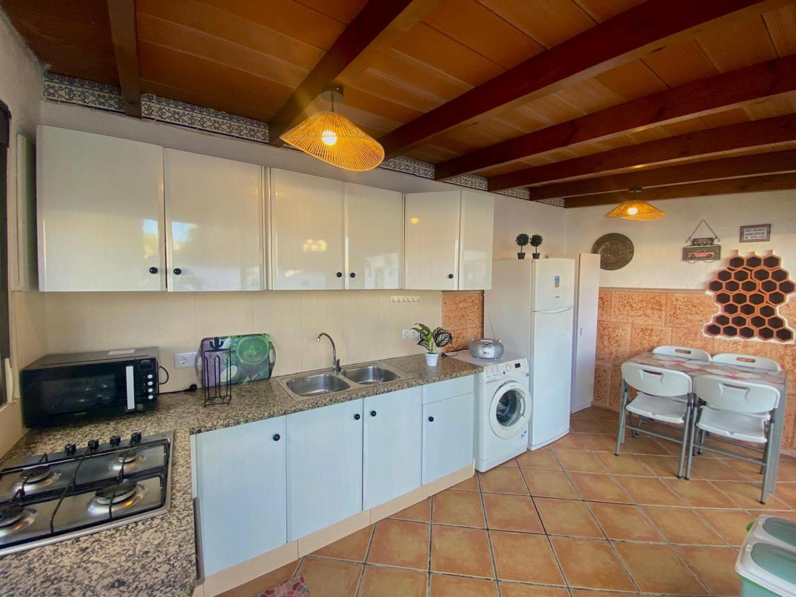 Apartamento Monica Кальпе Екстер'єр фото